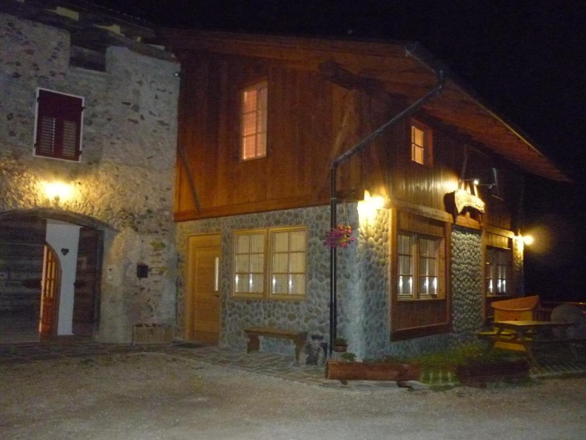 הוילה Brez Agritur Maso Forcola מראה חיצוני תמונה
